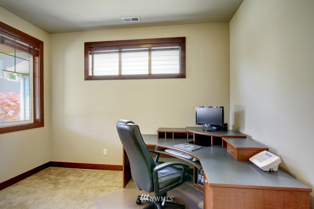 19719 3rd Avenue Southeast, Unit 24 Bothell, WA 98012 - Photo 13 of 25 Gallery Image 13