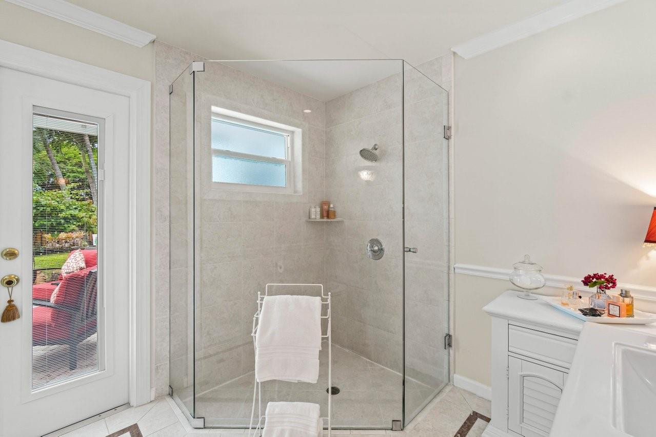 21595 Plum Road Boca Raton, FL 33433 - Photo 26 of 42 Photo 26