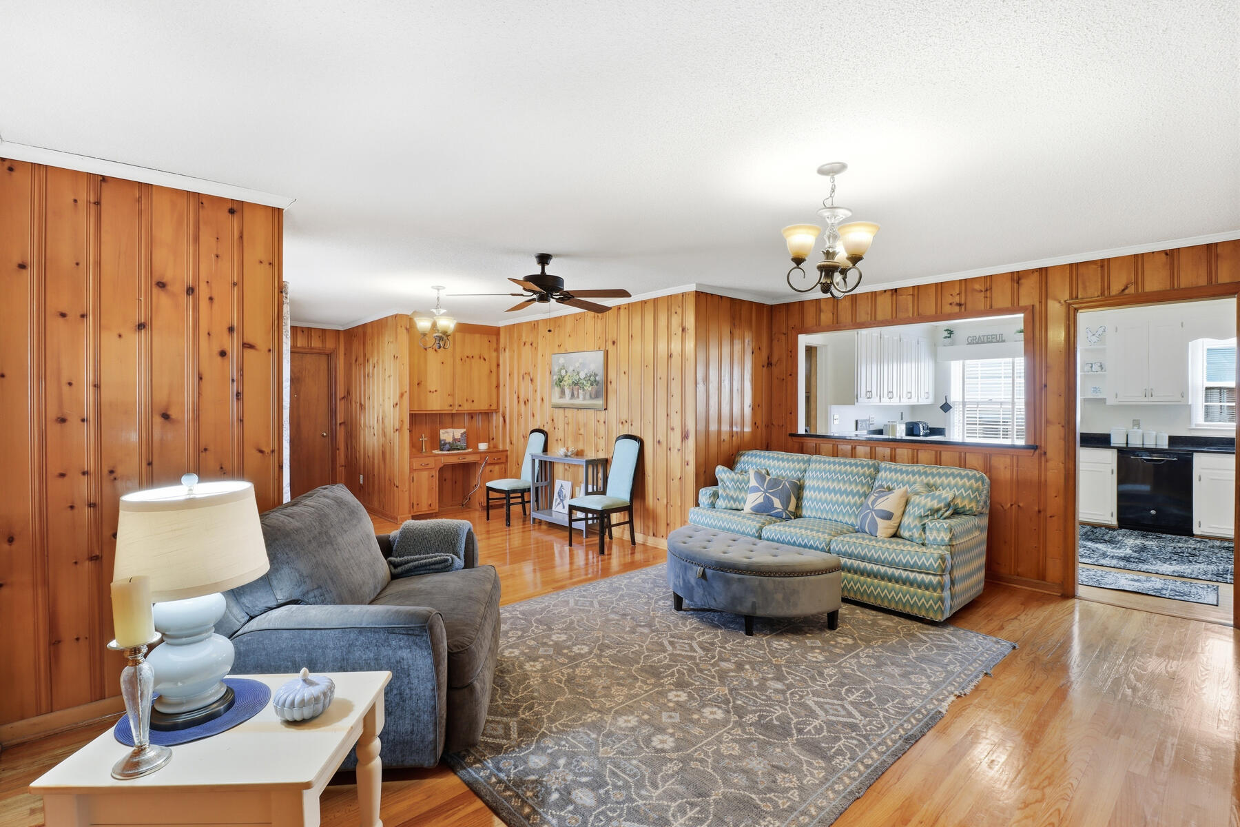 319 East Hampton Street Elloree, SC 29047 - Photo 10 of 34