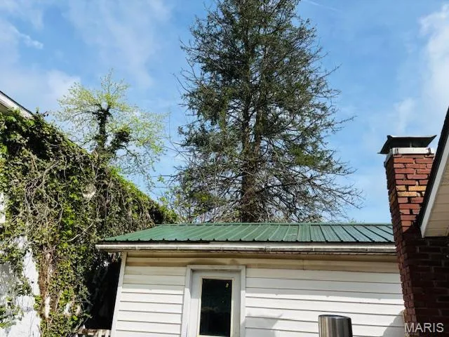 $139,900 | 206 South 1st Street, Steelville, MO 65565