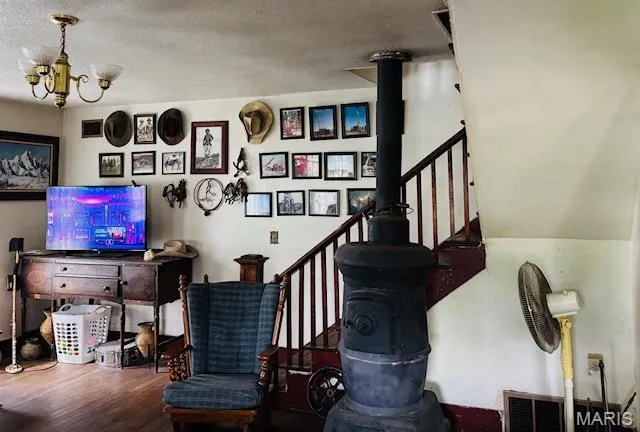 $139,900 | 206 South 1st Street, Steelville, MO 65565