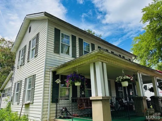 $139,900 | 206 South 1st Street, Steelville, MO 65565