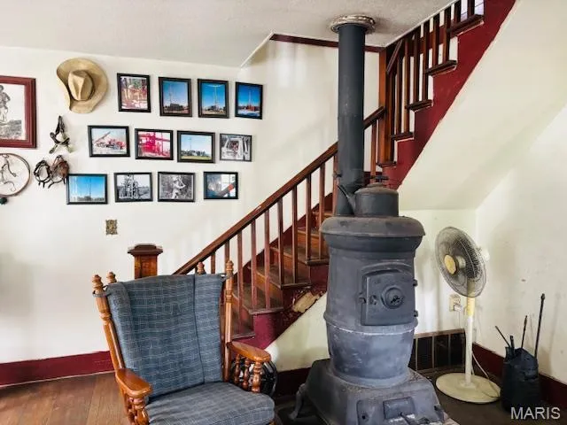 $139,900 | 206 South 1st Street, Steelville, MO 65565