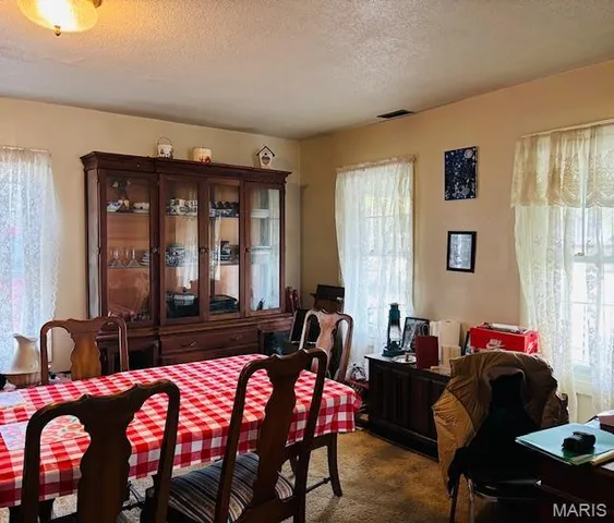 $139,900 | 206 South 1st Street, Steelville, MO 65565