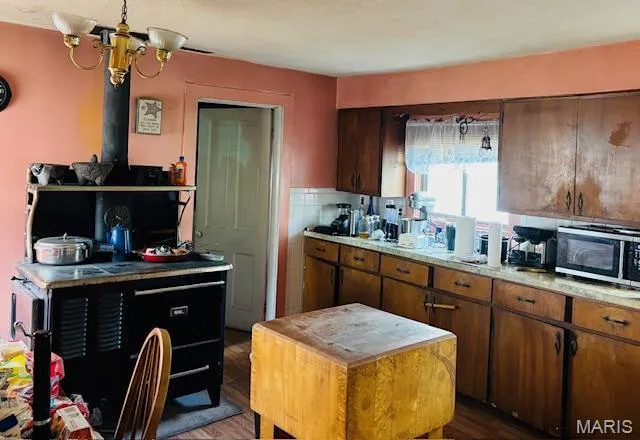 $139,900 | 206 South 1st Street, Steelville, MO 65565