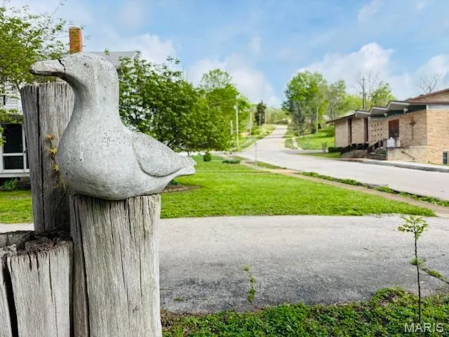 $139,900 | 206 South 1st Street, Steelville, MO 65565