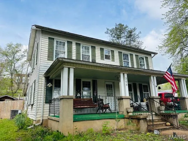 $139,900 | 206 South 1st Street, Steelville, MO 65565