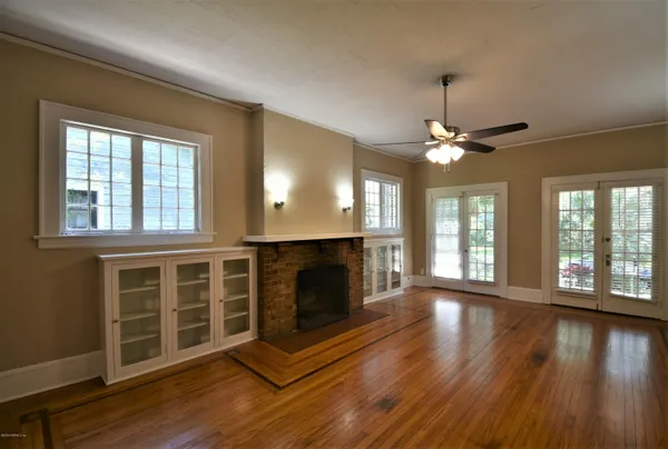 $1,950 | 3623 Valencia Road, Jacksonville, FL 32205