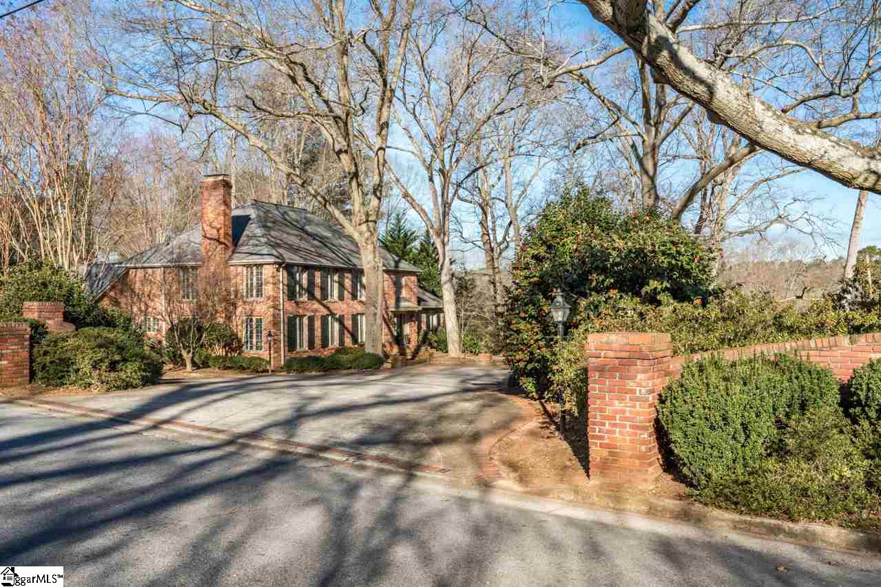 1422 Parkins Mill Road Greenville, SC 29607 - Photo 2 of 30