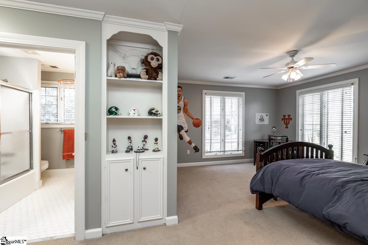 1422 Parkins Mill Road Greenville, SC 29607 - Photo 24 of 30