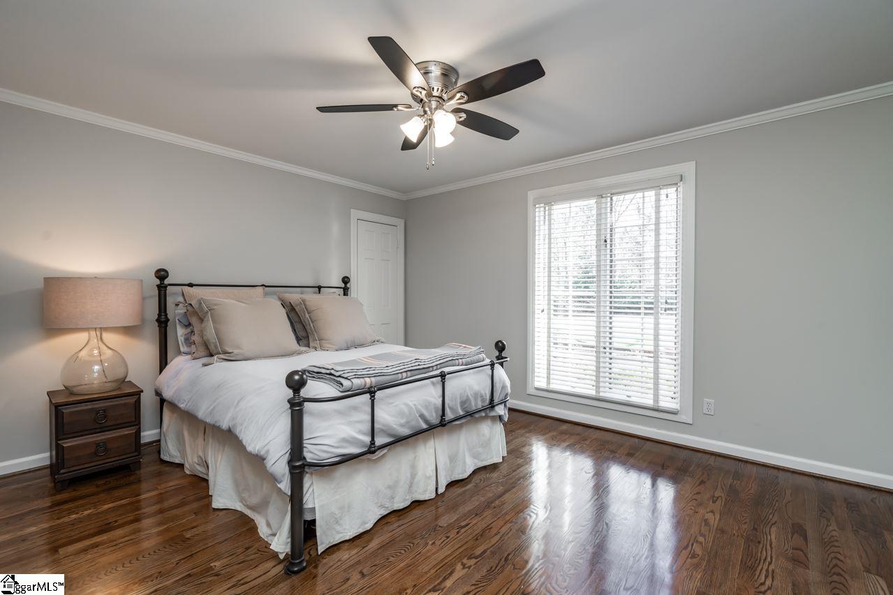 1422 Parkins Mill Road Greenville, SC 29607 - Photo 25 of 30