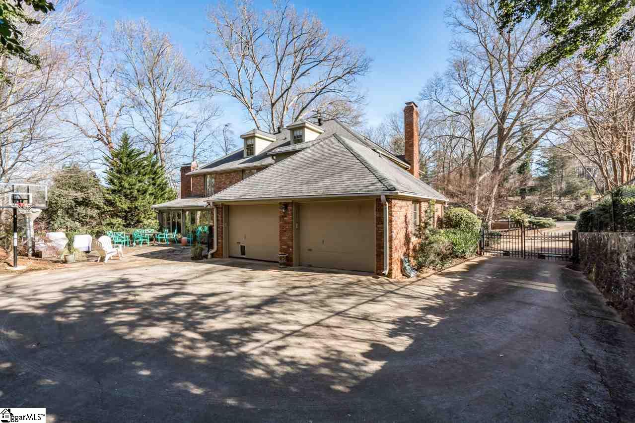 1422 Parkins Mill Road Greenville, SC 29607 - Photo 28 of 30