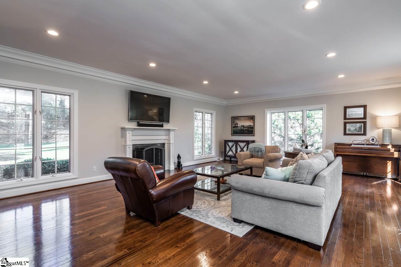1422 Parkins Mill Road Greenville, SC 29607 - Photo 7 of 30
