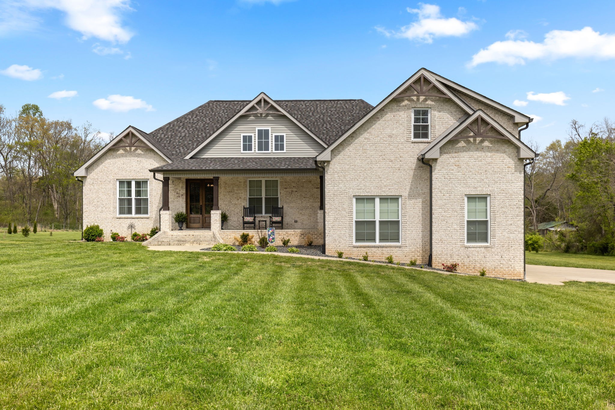 6012 Bethlehem Road Springfield, TN 37172 - Photo 59 of 60 a front view of a house with a yard