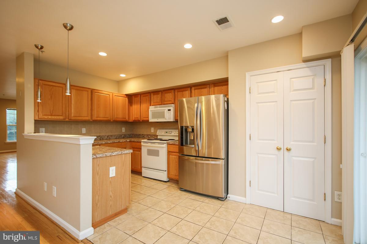 2046 University Boulevard West, Unit 12 Silver Spring, MD 20902 - Photo 13 of 30 Kitchen
