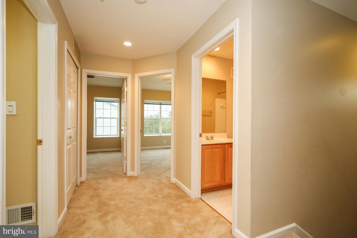 2046 University Boulevard West, Unit 12 Silver Spring, MD 20902 - Photo 18 of 30 Interior (General)
