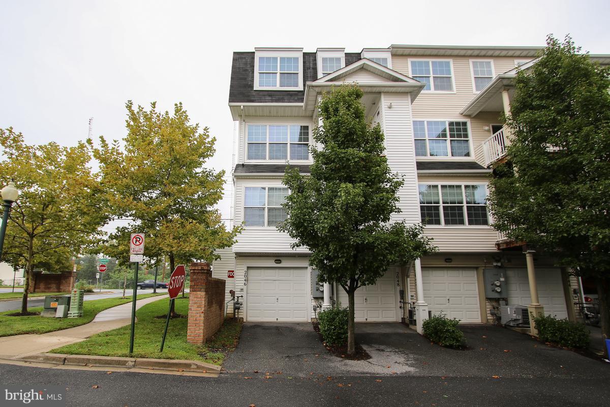 2046 University Boulevard West, Unit 12 Silver Spring, MD 20902 - Photo 30 of 30 Exterior (Rear)