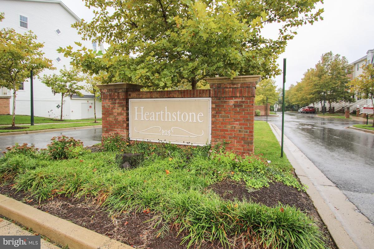 2046 University Boulevard West, Unit 12 Silver Spring, MD 20902 - Photo 4 of 30 Community