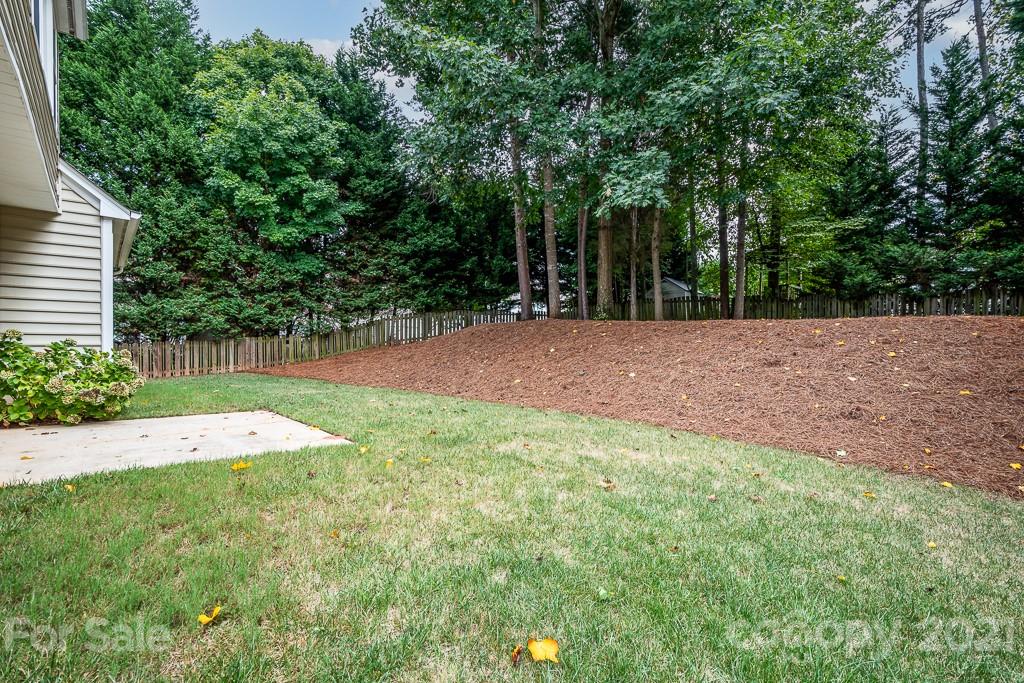 18011 Harbor Mist Road Cornelius, NC 28031 - Photo 31 of 35 Gallery Image 31