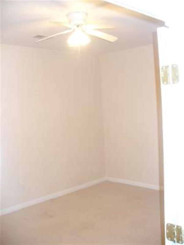8210 South Ketcham Road Bloomington, IN 47403 - Photo 12 of 25