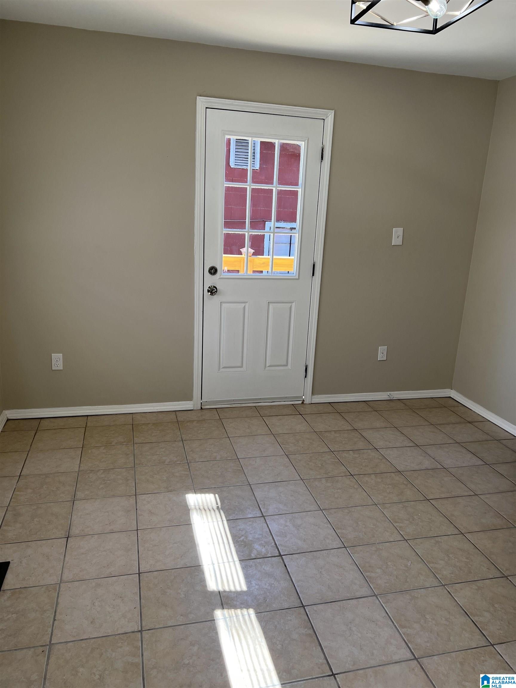 2517 23rd Street Southwest Birmingham, AL 35208 - Photo 8 of 20