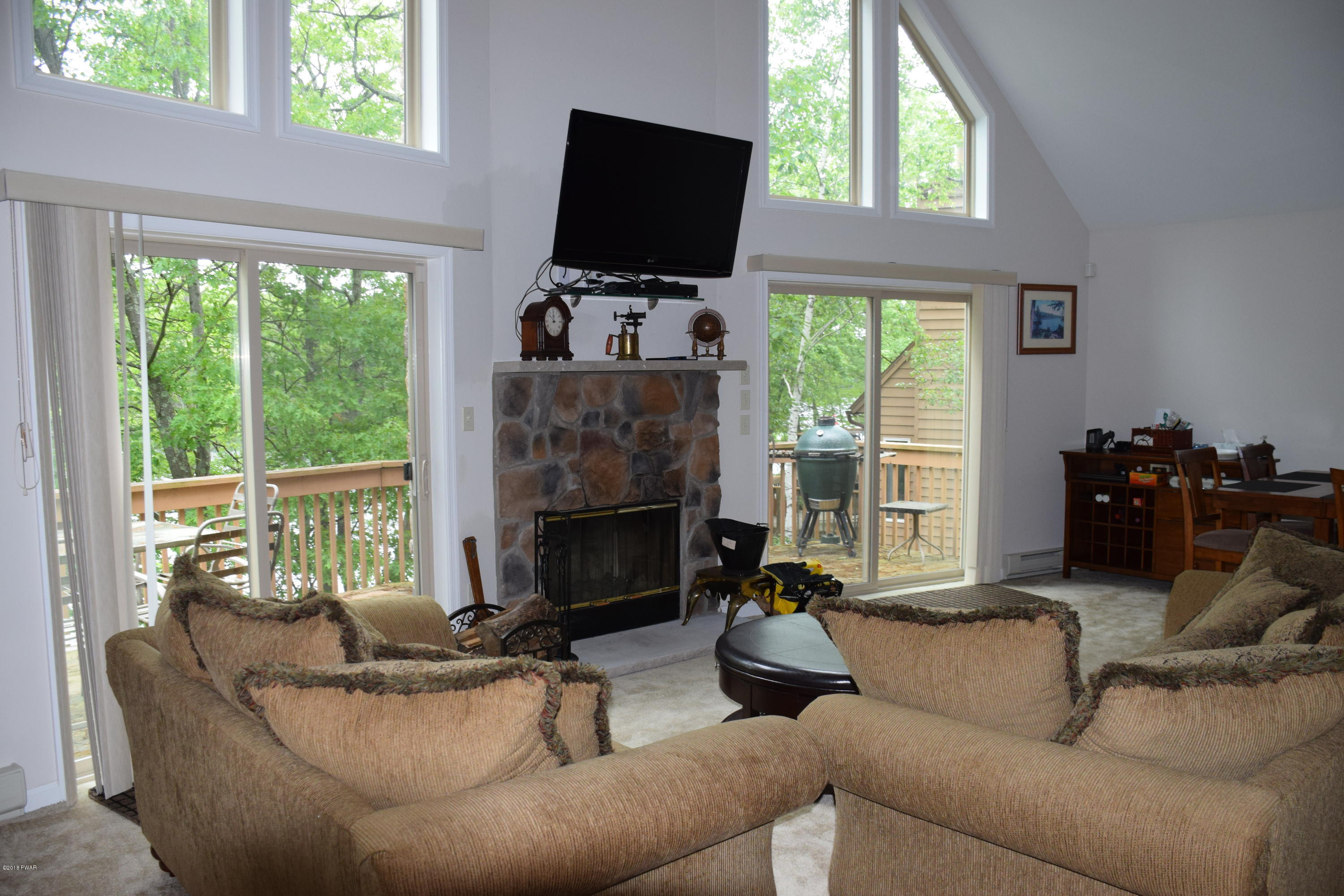 109 Mockingbird Court Bushkill, PA 18324 - Photo 21 of 54