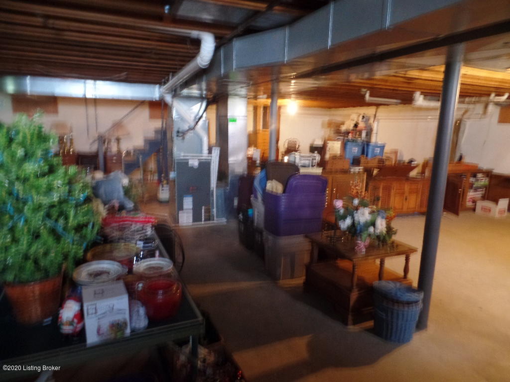 705 Farmingham Road Louisville, KY 40243 - Photo 29 of 29 SAM_2793