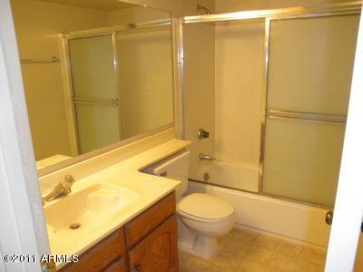 1402 East Guadalupe Road, Unit 246 Tempe, AZ 85283 - Photo 11 of 18 Bathroom