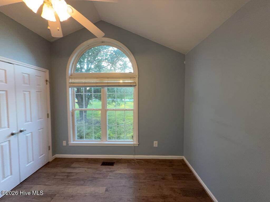 184 Justice Road Jacksonville, NC 28540 - Photo 16 of 19 bed 2