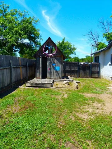 $194,500 | 703 Gay Street, Menard, TX 76859