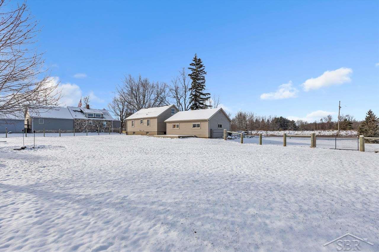 4468 Lake Pleasant Road North Branch, MI 48461 - Photo 44 of 51 50063069-43.JPG