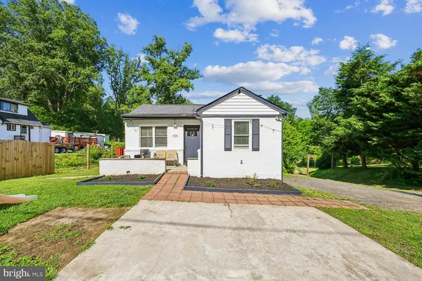 $370,000 | 19104 Chandlee Mill Road, Sandy Spring, MD 20860
