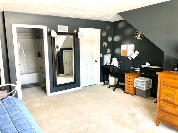 113 Ariel Circle, Unit 113 Sutton, MA 01590 - Photo 26 of 39