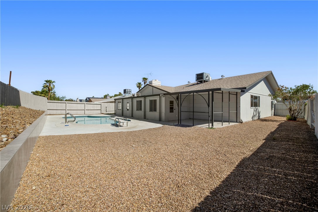 324 Lakehurst Road Las Vegas, NV 89145 - Photo 31 of 39 Gallery Image 31