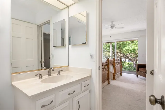 $2,750 | 101 Park Shores Circle, Unit 2W, Vero Beach, FL 32963