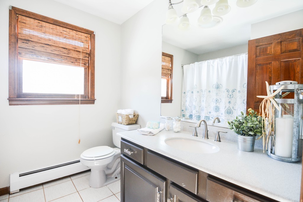 22 Michigan Road Tyngsborough, MA 01879 - Photo 14 of 20