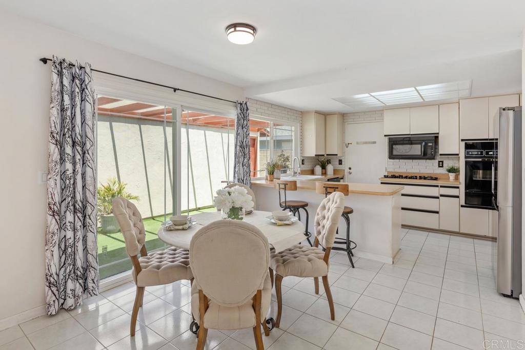 9603 Pebble Beach Drive Santee, CA 92071 - Photo 12 of 38