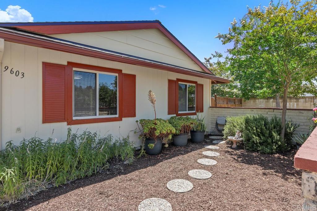 9603 Pebble Beach Drive Santee, CA 92071 - Photo 3 of 38