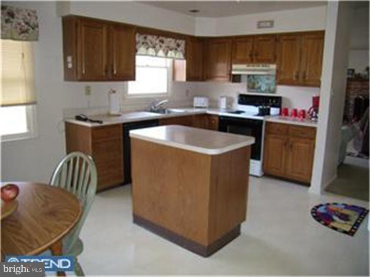 360 New Britain Road Doylestown, PA 18901 - Photo 3 of 4 Gallery Image 3
