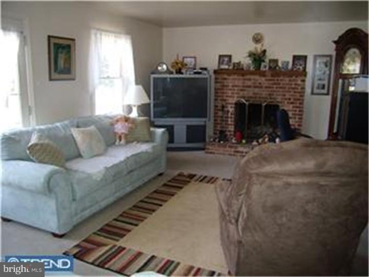 360 New Britain Road Doylestown, PA 18901 - Photo 4 of 4 Gallery Image 4