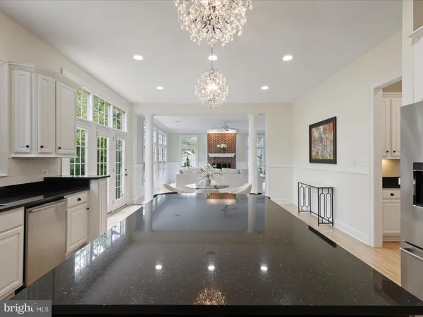 $1,625,000 | 904 Locust Street, Herndon, VA 20170
