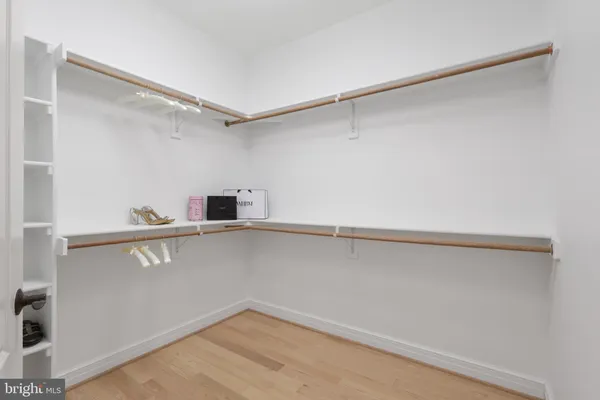 $1,625,000 | 904 Locust Street, Herndon, VA 20170