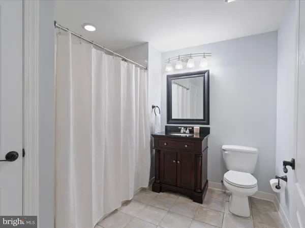 $1,625,000 | 904 Locust Street, Herndon, VA 20170