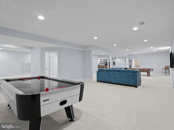 $1,625,000 | 904 Locust Street, Herndon, VA 20170