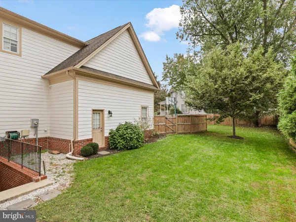 $1,625,000 | 904 Locust Street, Herndon, VA 20170