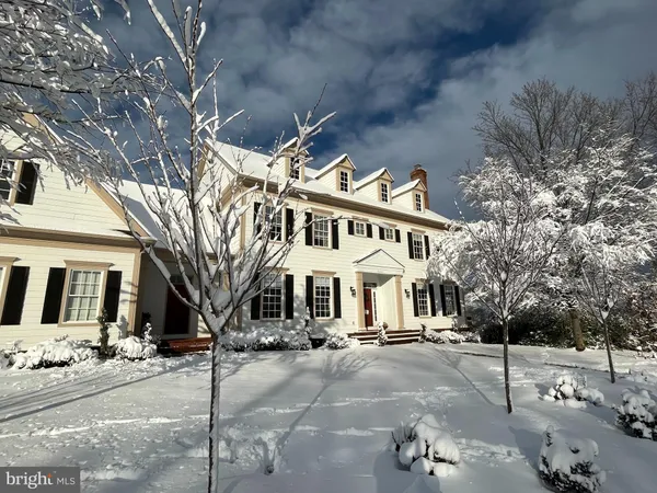 $1,625,000 | 904 Locust Street, Herndon, VA 20170