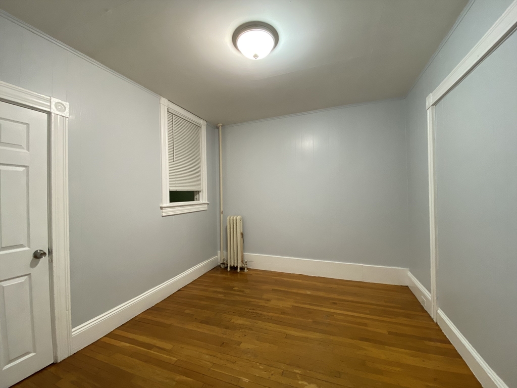 884 Huntington Avenue, Unit 1 Boston, MA 02115 - Photo 7 of 8