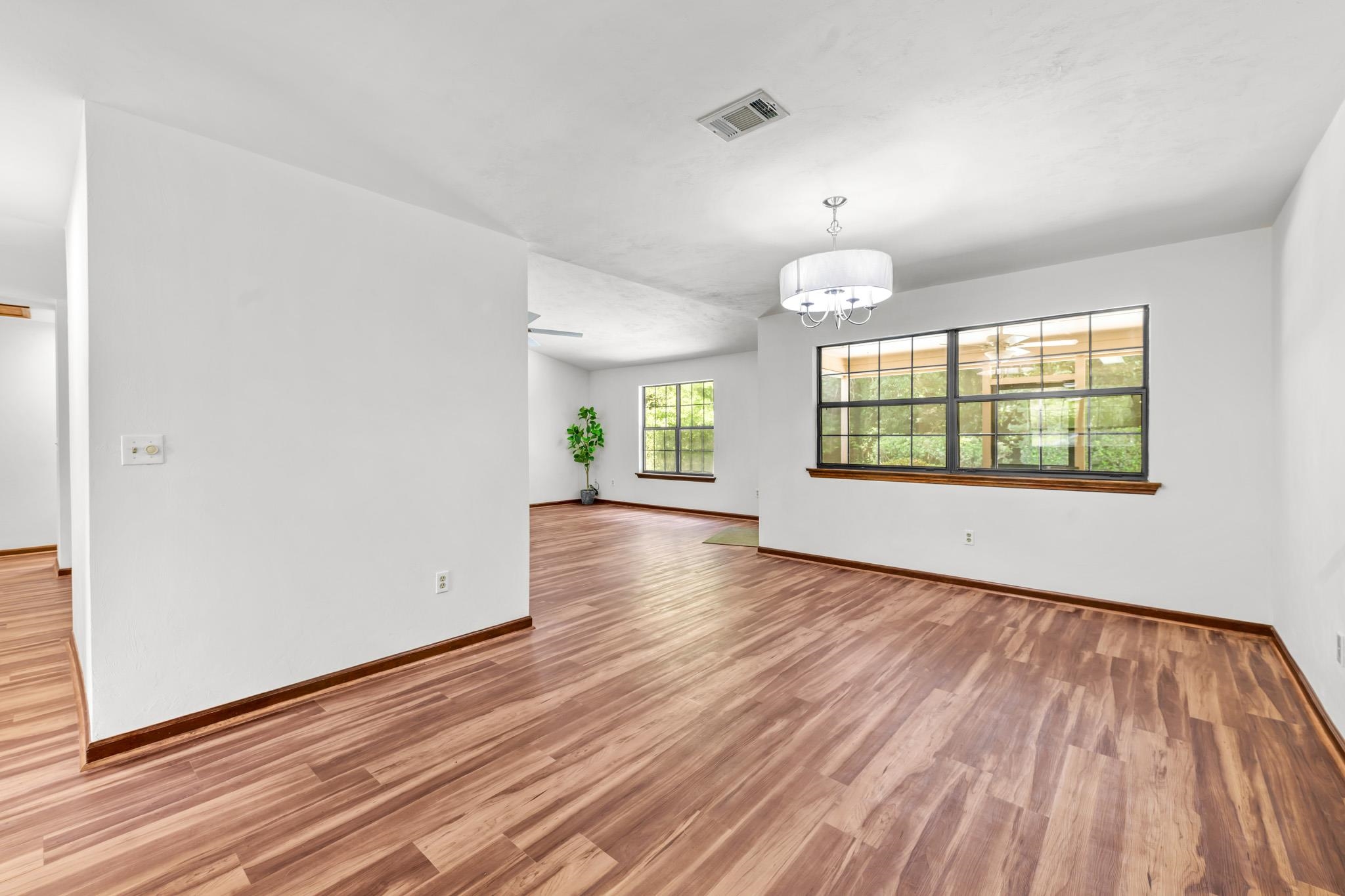 4447 Camden Road Tallahassee, FL 32303 - Photo 32 of 42 Gallery Image 32