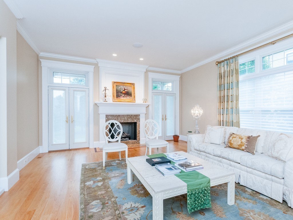 47 Wainwright Road Winchester, MA 01890 - Photo 8 of 30 Gallery Image 8