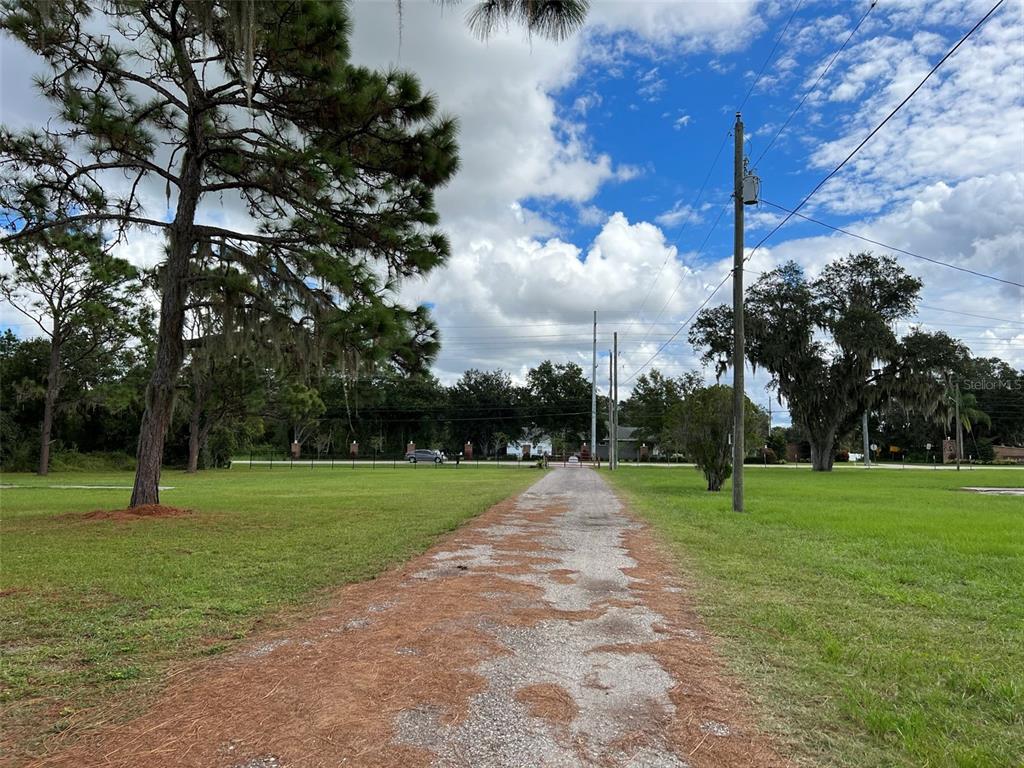 11117 McMullen Road Riverview, FL 33569 - Photo 8 of 26